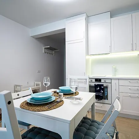 Apartment Stylish 1-bd In St Constantine And Helena By Flat Mаnager *